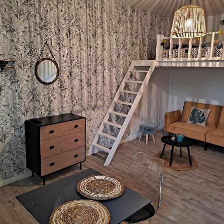 דירות רושפור Studio Renove Et Patio Pour Velo מראה חיצוני תמונה