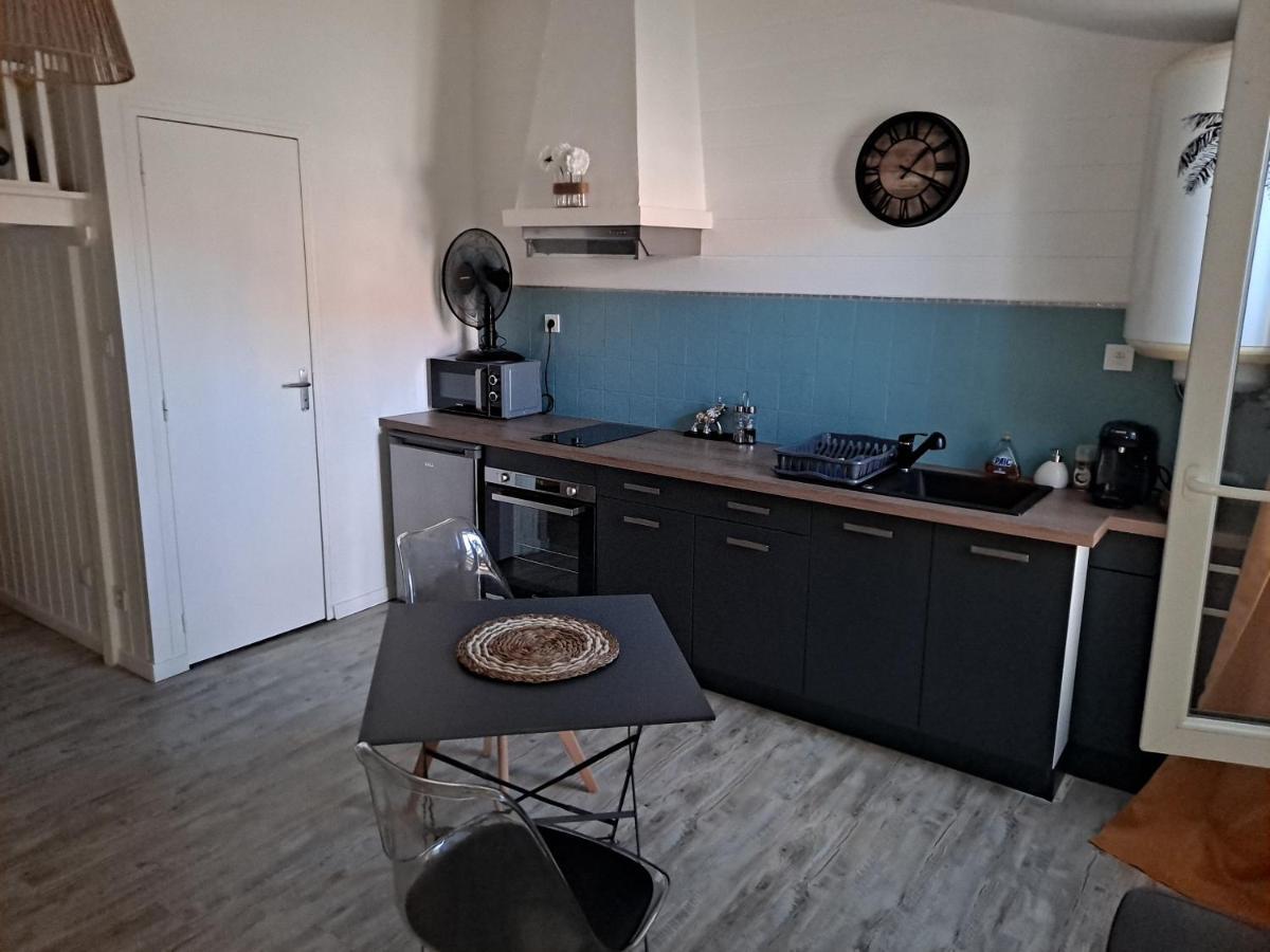 דירות רושפור Studio Renove Et Patio Pour Velo מראה חיצוני תמונה